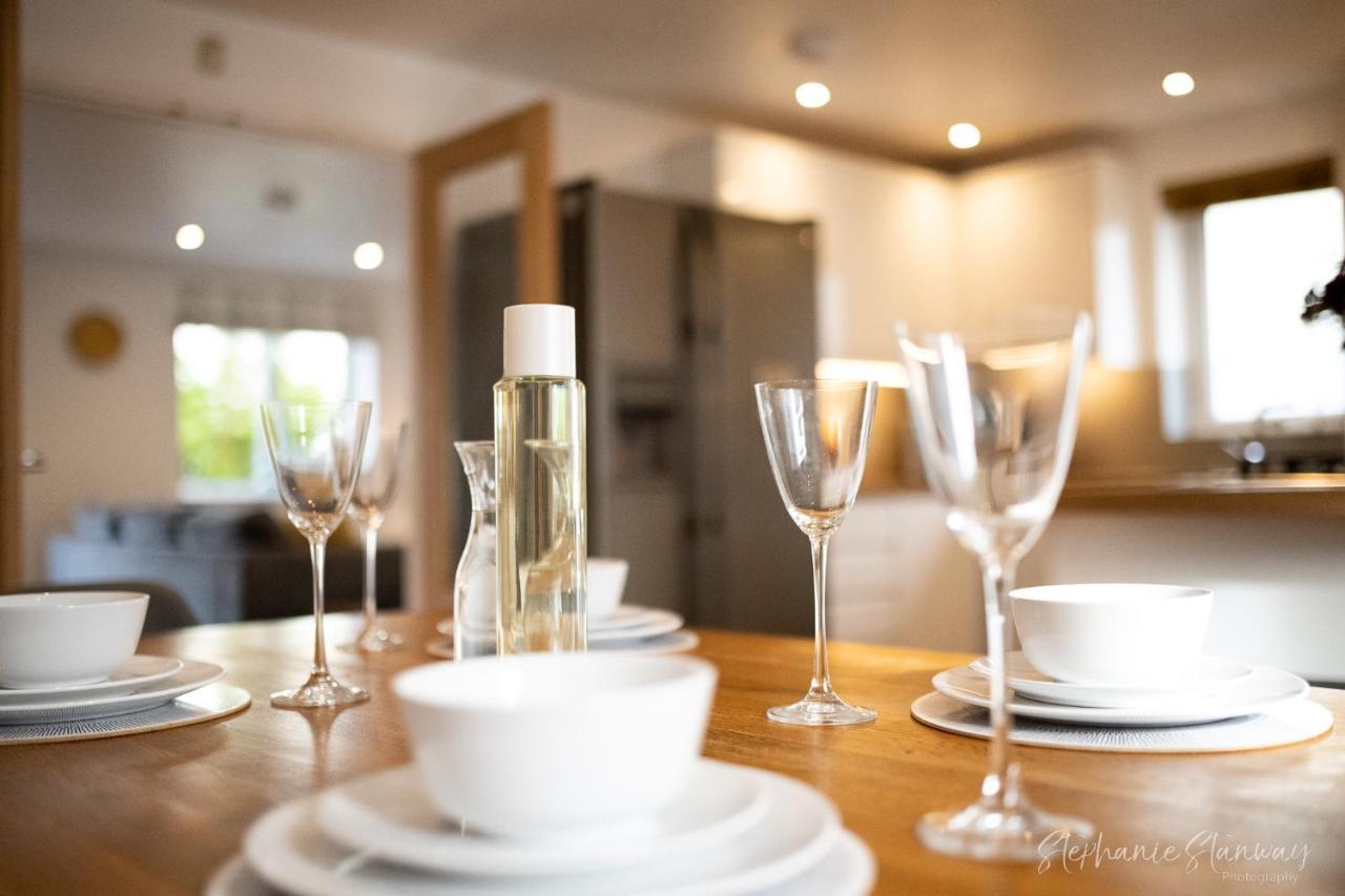 The Lookout, Modern Home From Home, Sleeps 5, With Private Parking & Outside Terrace St. Ives Exterior photo